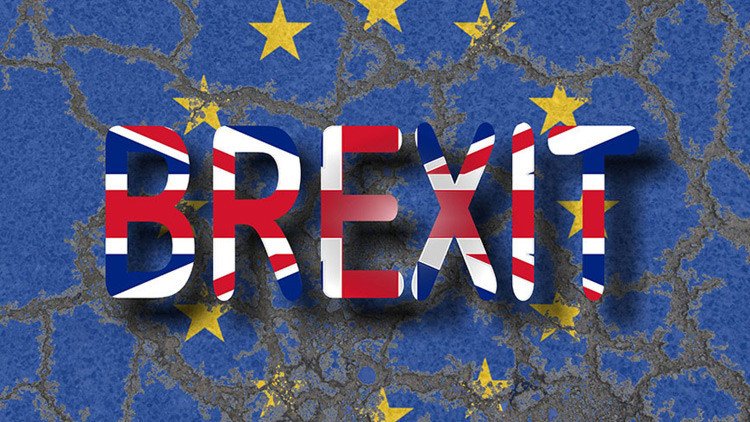 "No podemos ignorar a la gente": el Parlamento británico vota a favor de ley que respalda el Brexit