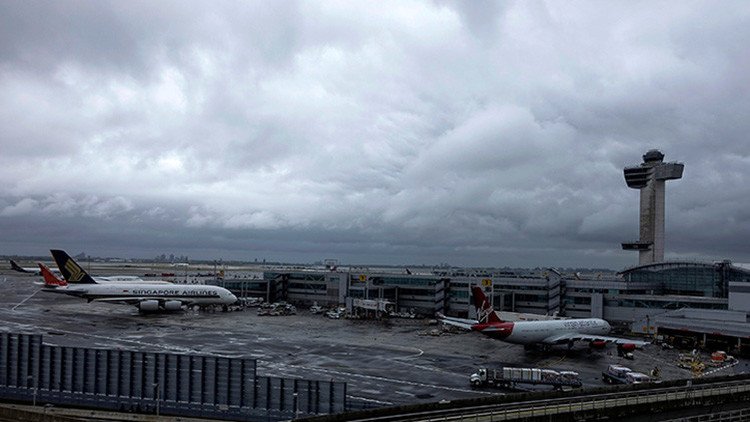 Nueva York: Se incendia en el aeropuerto JFK un avión de Aerolíneas Argentinas