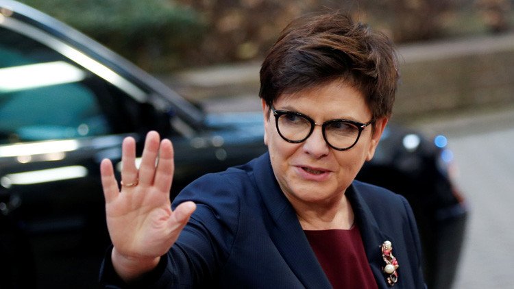 La primera ministra de Polonia termina en el hospital tras un accidente de circulación