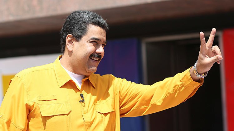 Maduro a la CNN: "Fuera de Venezuela"