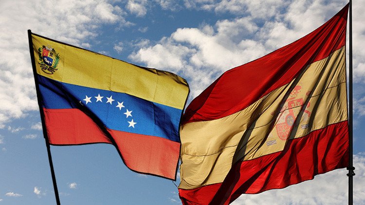 "España tiene complejo de superioridad histórico con Venezuela"