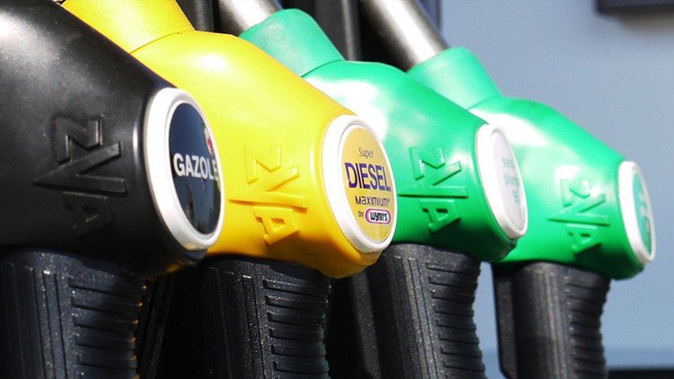 ¿Bajará de verdad el precio de la gasolina en México?