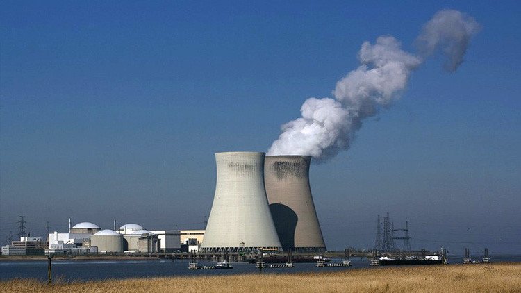Rusia e Irán alcanzan un acuerdo para la producción de combustible nuclear
