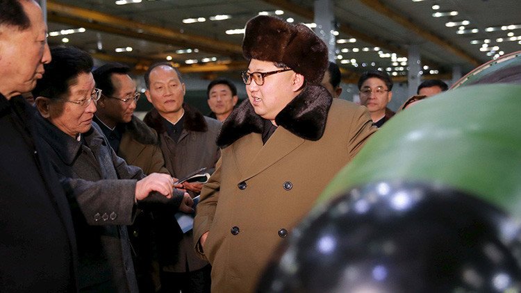 Seúl: "Corea del Norte tiene miles de toneladas de armas químicas, incluyendo la sustancia VX" 