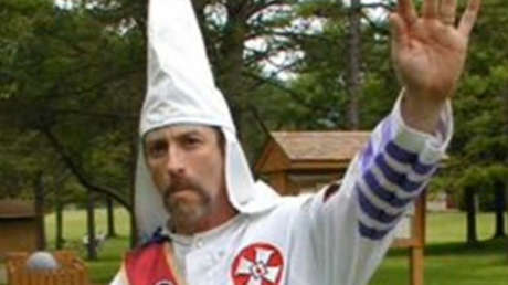 El 'mago imperial' del Ku Klux Klan muere en extrañas circunstancias
