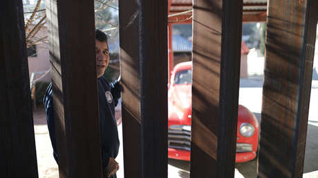 EE.UU. promete medidas contra países que se niegan a recibir de vuelta a inmigrantes ilegales