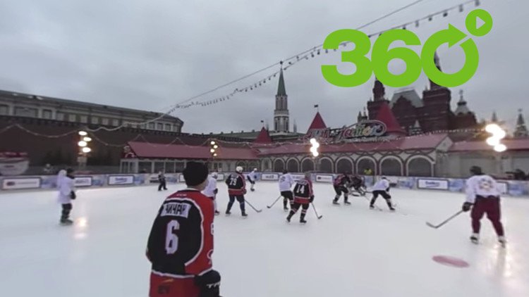 Un partido amistoso de hockey en 360° en pleno corazón de Moscú