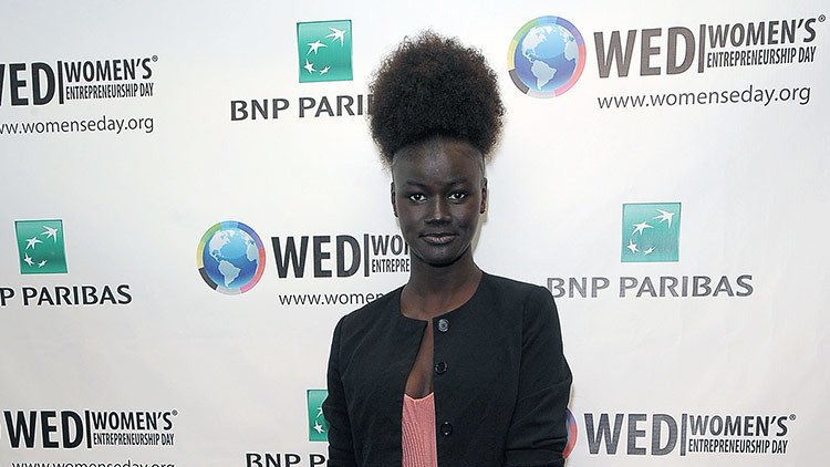 La 'diosa de la melanina' se negó a blanquear su piel (FOTOS)