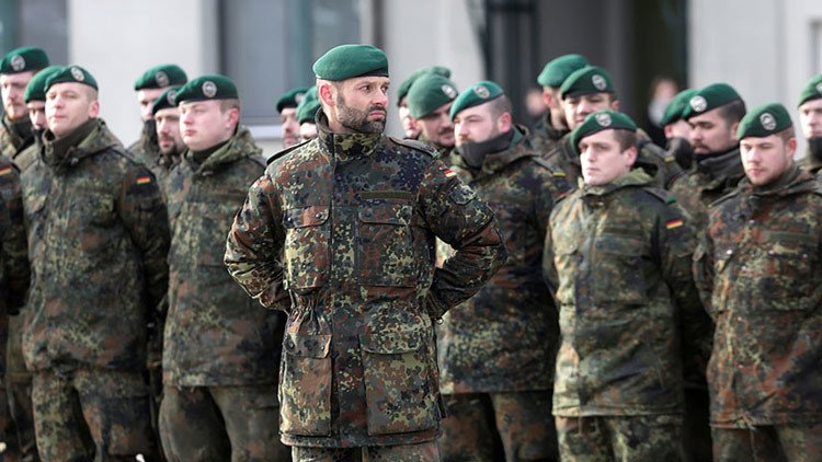 Alemania mantendrá tropas cerca de la frontera lituana con Rusia "el tiempo que sea necesario"