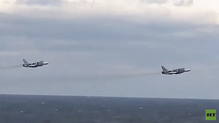 Publican video del vuelo de bombarderos rusos cerca de un destructor de EE.UU. en el mar Negro