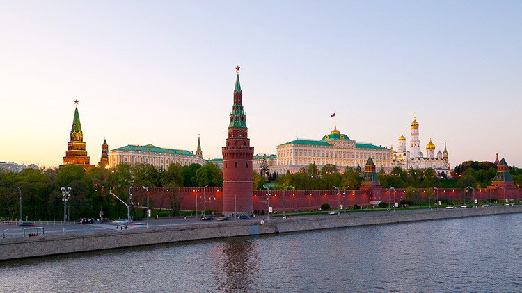 Kremlin: La información sobre las escuchas de EE.UU. a Putin "merecen que se les preste atención"