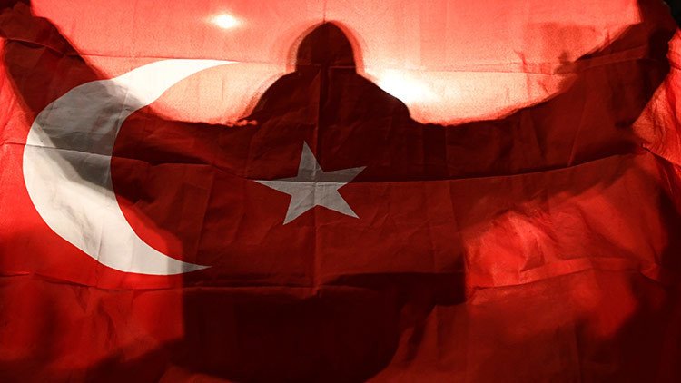 El referéndum de la discordia: Países Bajos anuncia una "respuesta" a Turquía