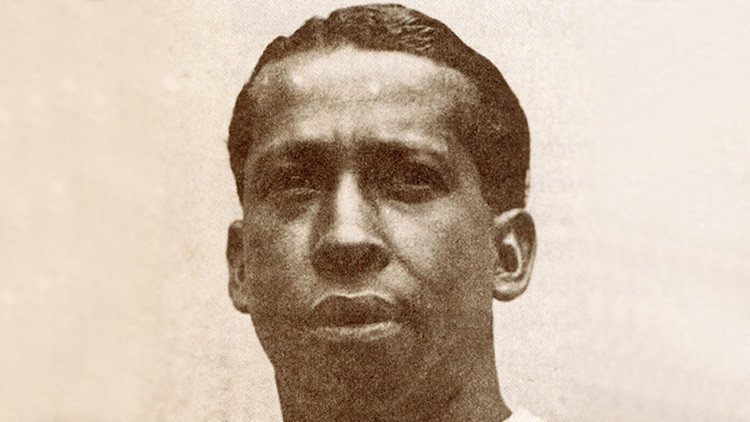 "Negro, sudamericano y pobre": ¿Quién fue el primer ídolo internacional del fútbol?