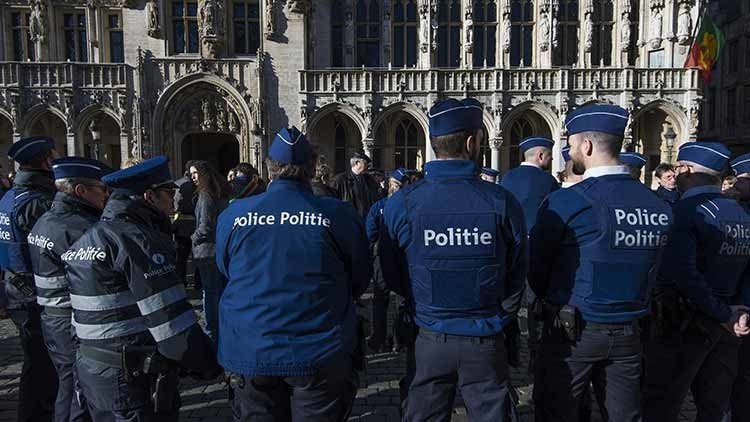Bélgica: Un hombre intenta embestir a una multitud con su vehículo en Amberes