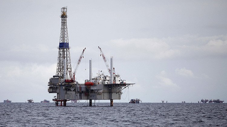 Hallan "prometedoras" reservas de petróleo cerca de la costa de México