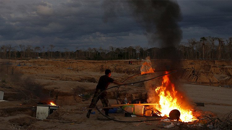El negocio 'sucio' de la minería ilegal en Perú, en imágenes