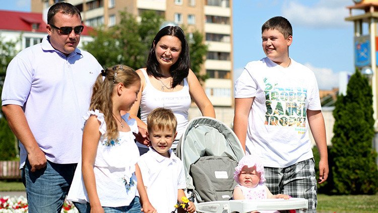 ¿Cuál es el secreto de Rusia para lograr un aumento récord de familias numerosas?