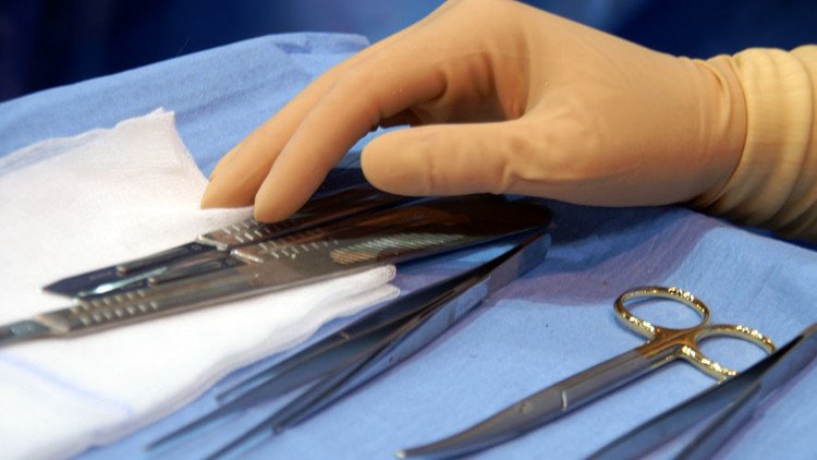 Juzgan a un médico por cortar el pene a un niño de 4 años durante su circuncisión