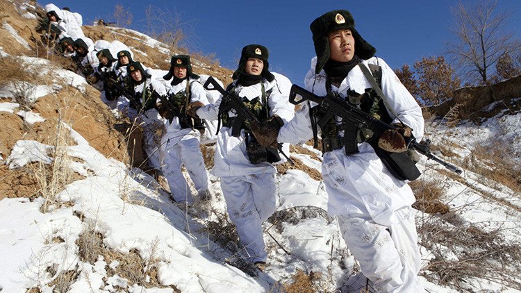China entrena a sus soldados en su frontera con Corea del Norte
