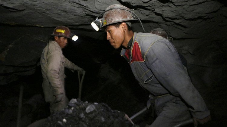 "El agua le ganó al oro": El Salvador prohíbe la minería metálica