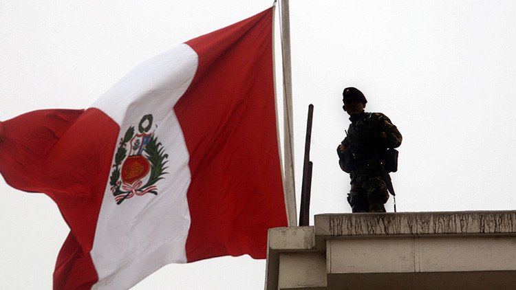 Perú retira definitivamente a su embajador en Venezuela