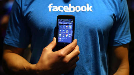 Así es cómo Facebook combate la propagación de noticias falsas (y no le va a gustar)