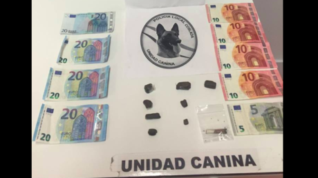 125 euros y 5 'chinas': la redada de la Policía española que se convirtió en la broma de las redes