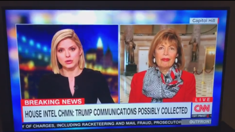 ¿Omnipresente?: Una congresista aparece entrevistada en CNN y MSNBC al mismo tiempo... ¡EN VIVO!