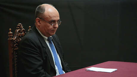 "Que le pida disculpas a su abuela": Chile deniega la visa al ministro de Defensa de Bolivia