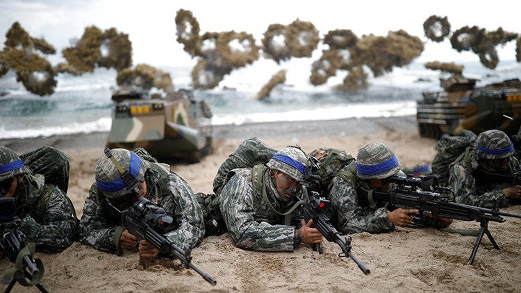 EE.UU., Corea del Sur y Japón llevan a cabo simulacros navales contra submarinos de Pionyang