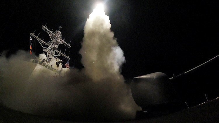 Israel apoya "totalmente" el bombardeo de EE.UU. contra una base aérea en Siria