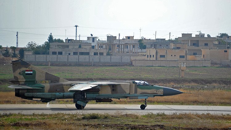 Las Fuerzas Aéreas sirias reanudarán pronto ataques contra el EI desde la base golpeada por EE.UU.