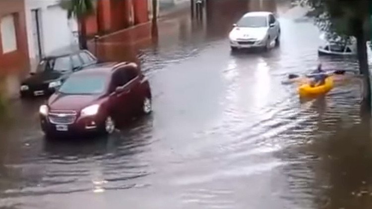 Un temporal en Mar del Plata causa fuertes inundaciones (Videos)