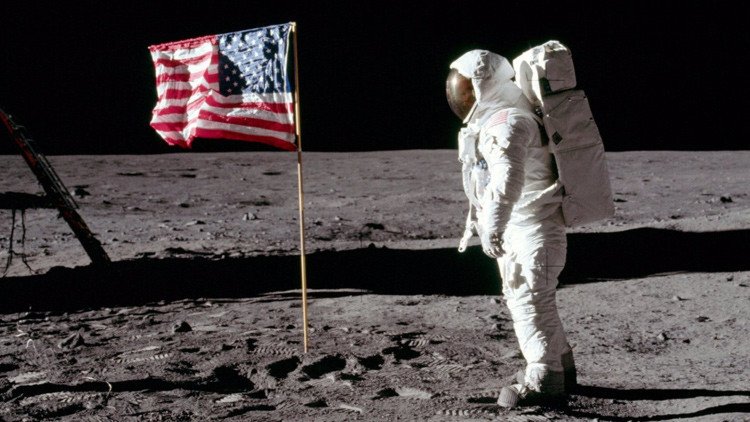 ¿Qué está pasando con las banderas que EE.UU. plantó en la Luna? (FOTO)