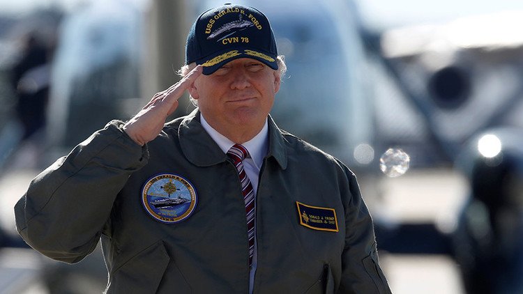 Trump sobre el fortalecimiento de las Fuerzas Armadas de EE.UU.: "No tenemos otra opción"