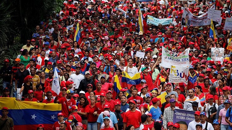 Caracas en disputa: Chavismo y oposición miden fuerzas 