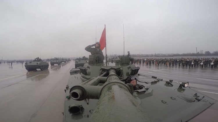 VIDEO: Así prepara Rusia sus vehículos de combate para el desfile del Día de la Victoria