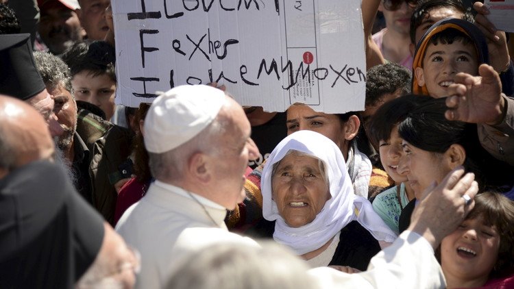Papa Francisco: "Los centros de refugiados son campos de concentración"