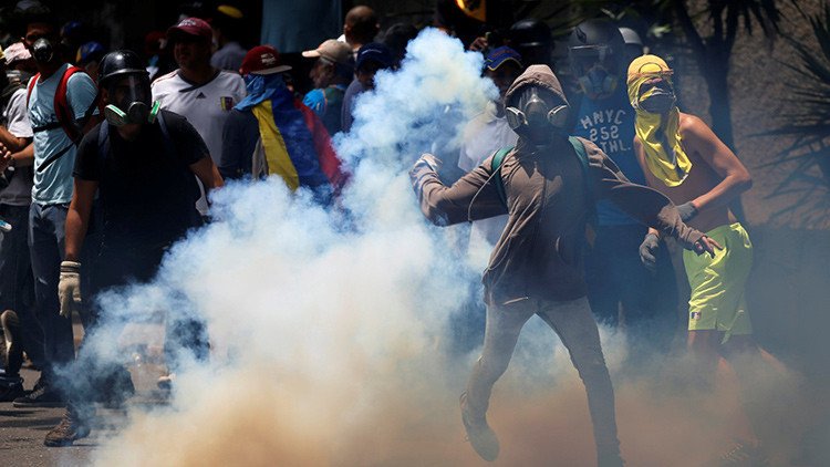 Matías Bosch: "La oposición sabe que con violencia no derrocará al Gobierno de Maduro"