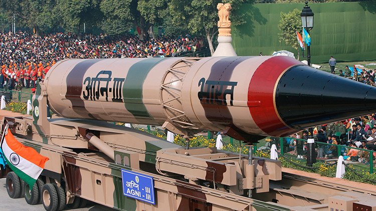 India realiza un ensayo exitoso con el misil intercontinental Agni-III