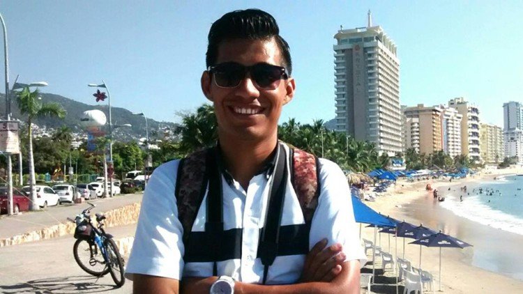 Un periodista mexicano huye de su país y vive un infierno tras pedir asilo en EE.UU.
