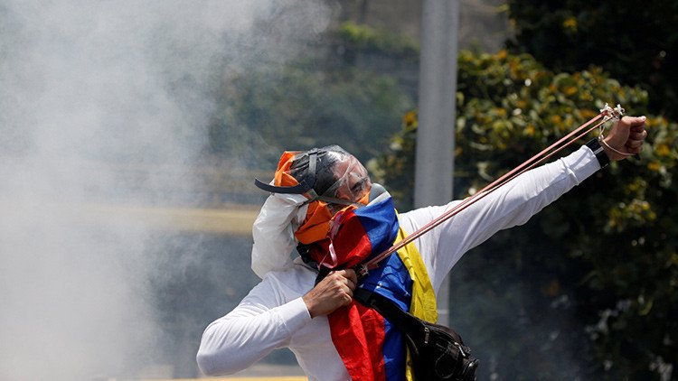 Negocios son negocios: La lucrativa empresa de ser oposición en Venezuela