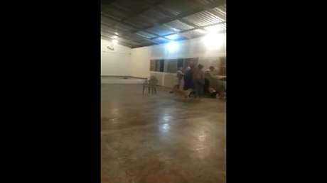 Feroz pelea entre mujeres en una iglesia por el amor de un pastor evangélico