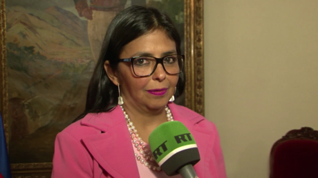 Delcy Rodríguez a RT: "La OEA es un instrumento de EE.UU. para someter a los países"