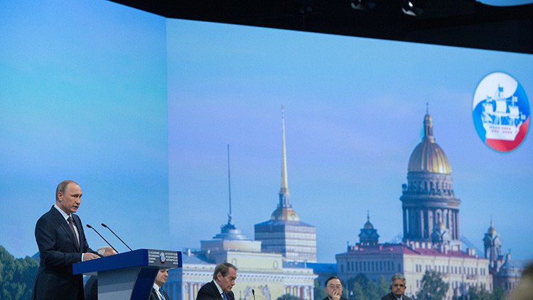 Putin ofrecerá un discurso en la sesión plenaria del Foro Económico Internacional de San Petersburgo