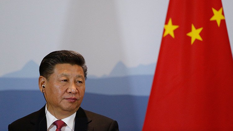 Xi Jinping y Duterte anuncian más cooperación para afrontar el conflicto de la Península coreana 