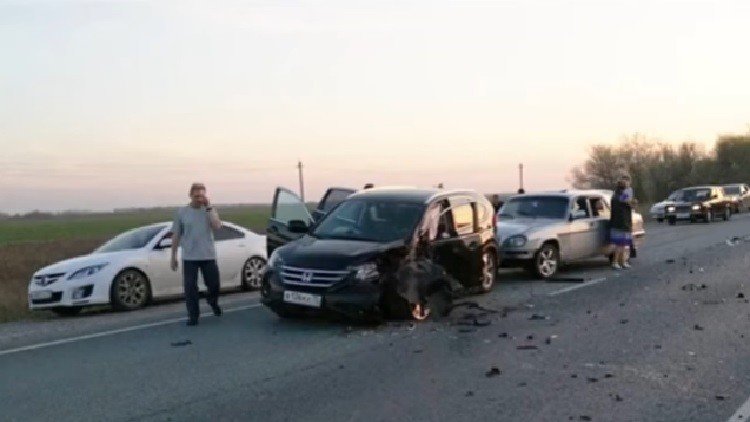 FUERTES IMÁGENES: Un sacerdote y su hermano causan un trágico accidente de motos en una autopista
