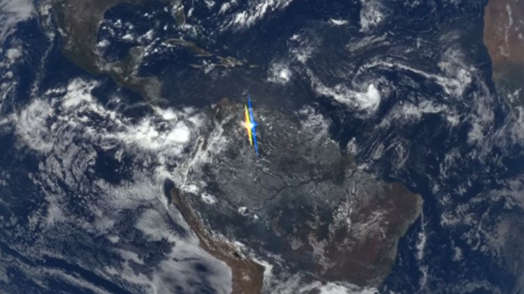 VIDEO: Un satélite de la NASA registra más de 800 destellos "inesperados" procedentes de la Tierra