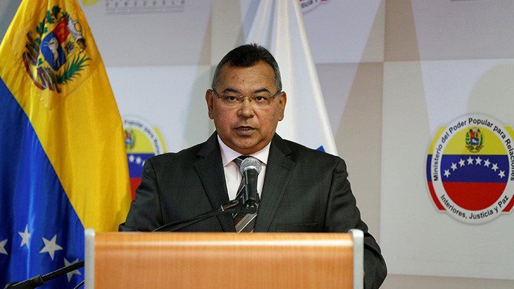 "Son actos terroristas": Ministro venezolano confirma tres muertes tras violencia opositora
