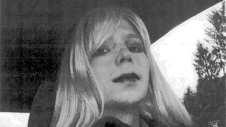 Chelsea Manning sale de la cárcel por el decreto de Obama